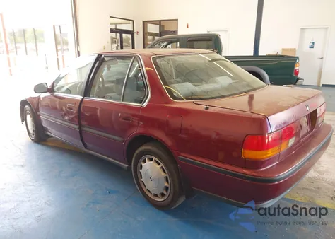 1992 Honda Accord Ex из США, поврежденный, VIN 1HGCB7679NA121942